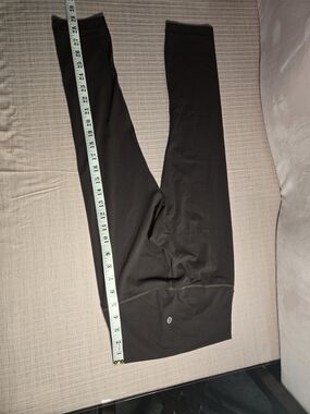 Lululemon Women's Align Pant II Cropped Leggins Brown Size 4